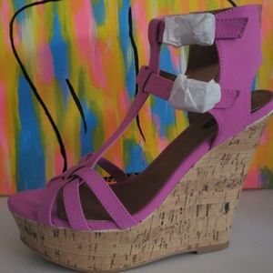 Charlotte Russe Sz 9 Wedge